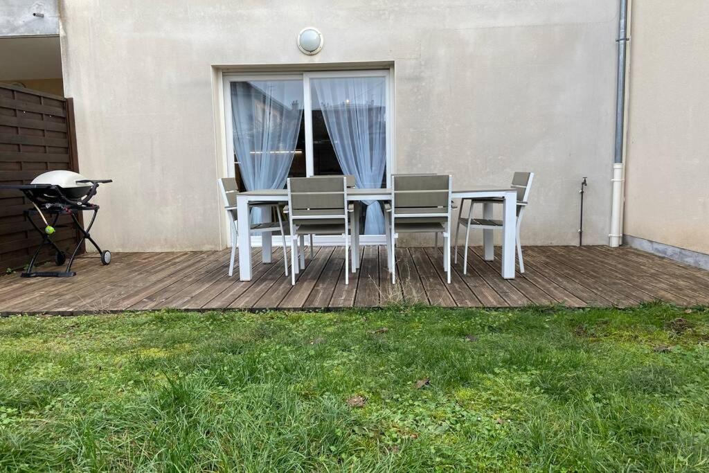 Appartement Maison En Duplex 80M² Jardin Terrasse Saint-Julien-les-Villas Exterior photo
